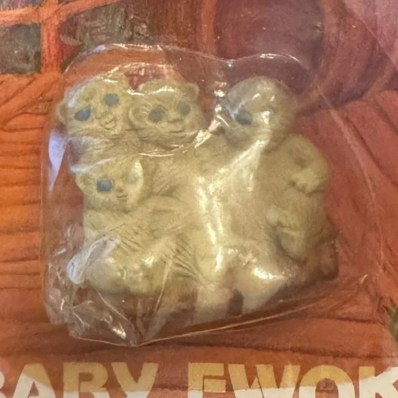 Star Wars Baby Ewoks Collectible Scented Eraser - Picture 7 of 7